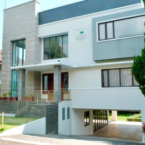 Elvilla Istana Bunga